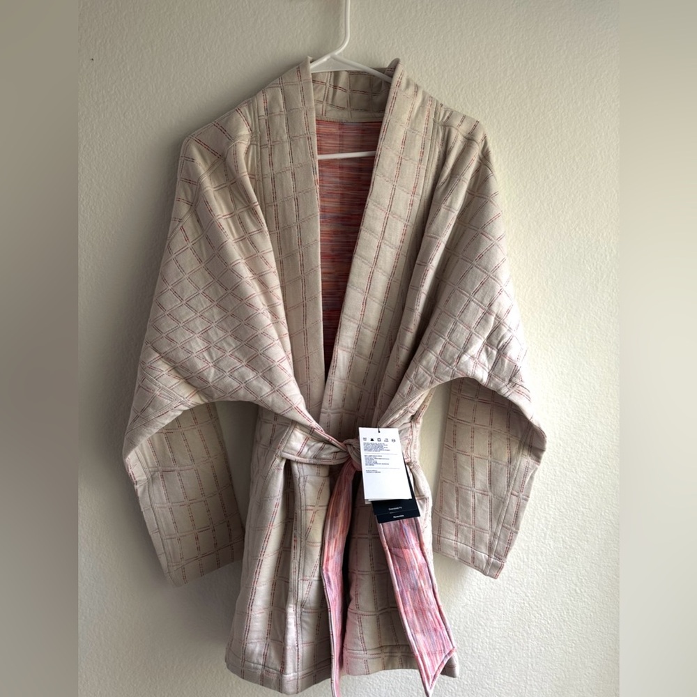 NWT NIKE WOMENS YOGA THERMA-FIT LUXE JACQUARD TOP/ JACKET SZ SMALL